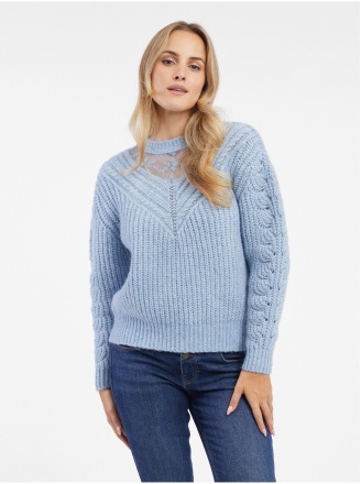 Пуловер с бродерия