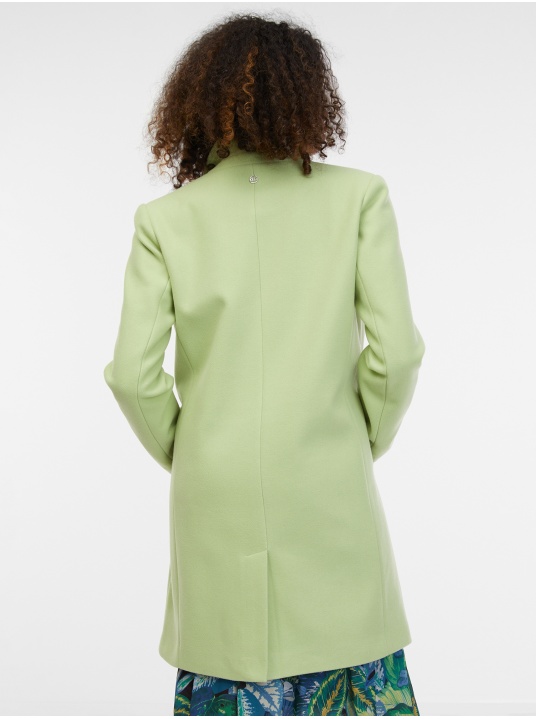 Светлозелено палто - изглед 3