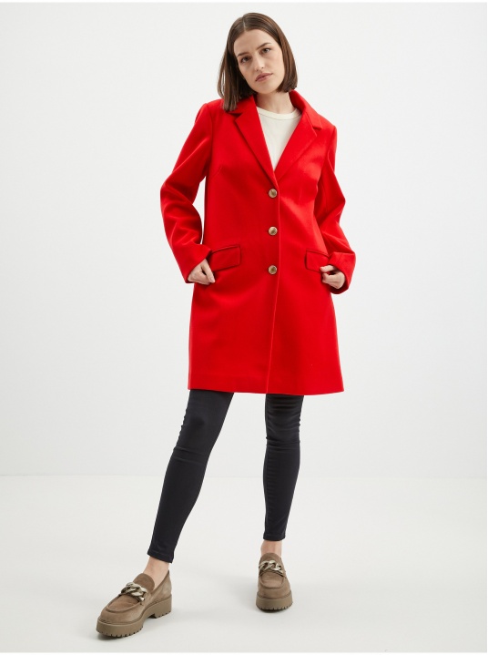 Червено палто - изглед 1