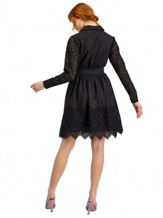 Черна перфорирана рокля-риза - изглед 2